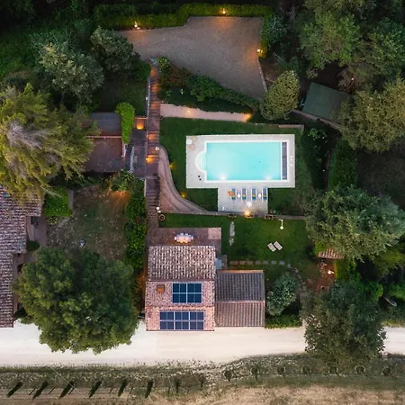 Villa Il Fienile 4, Emma